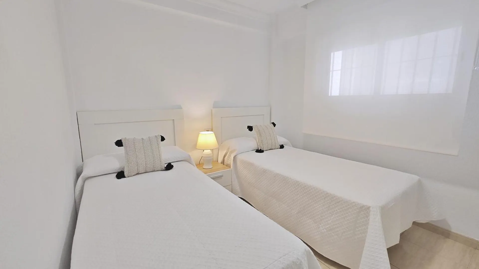 Apartment Apartamento Franlou Torre Torre Del Mar Spain
