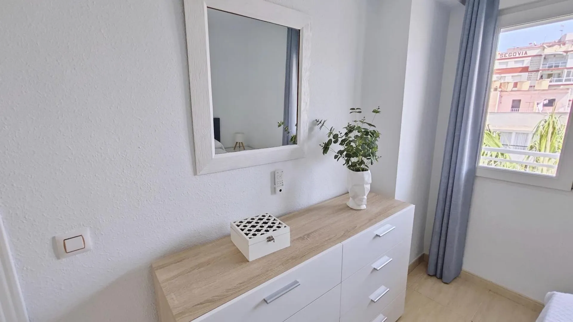 Apartamento Franlou Torre Torre Del Mar Apartment